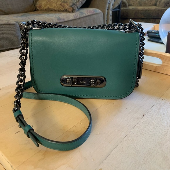 Coach shoulder bag, only used once. - Picture 1 of 2